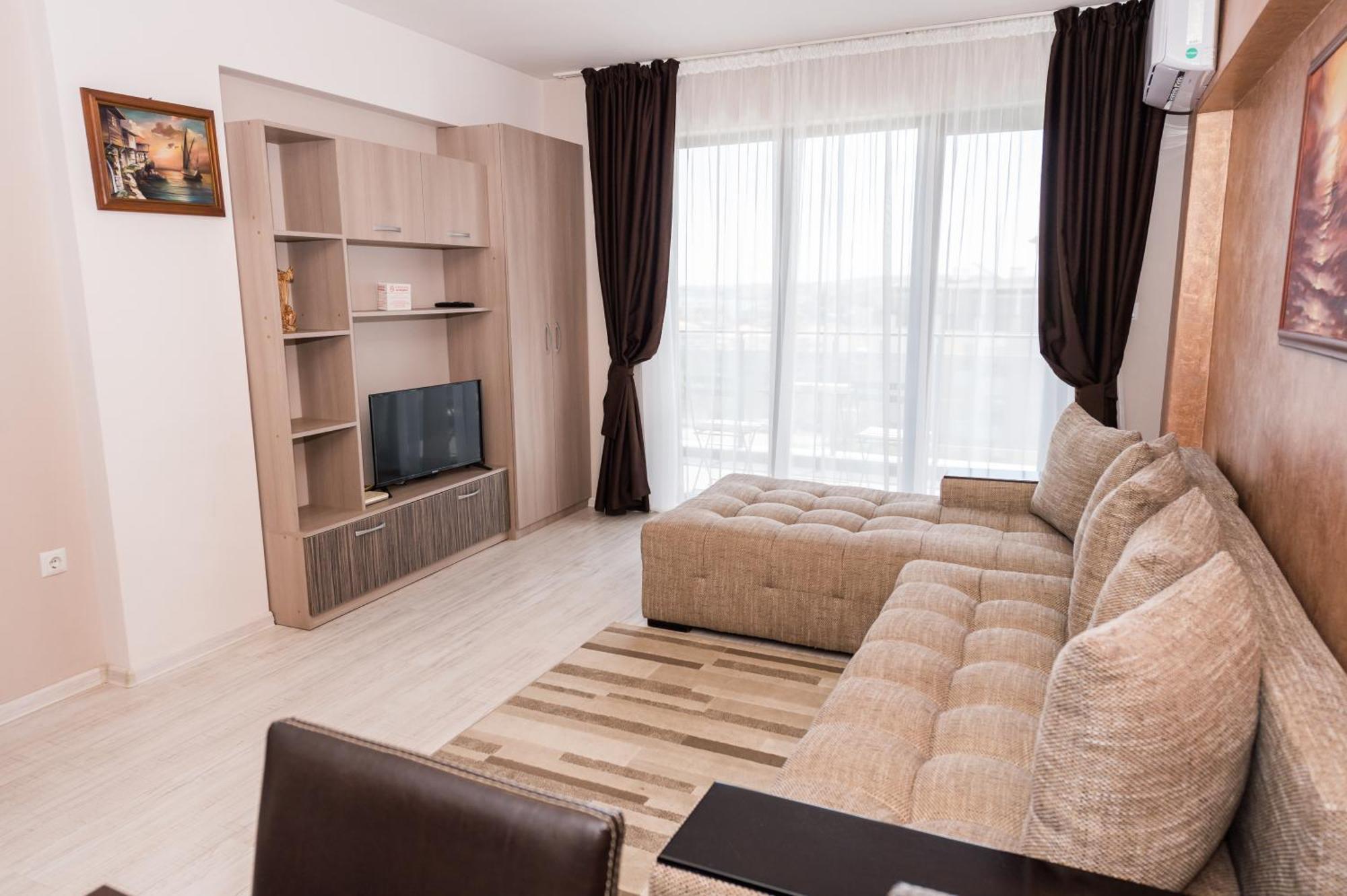 Polina Beach Sozopol Rom bilde